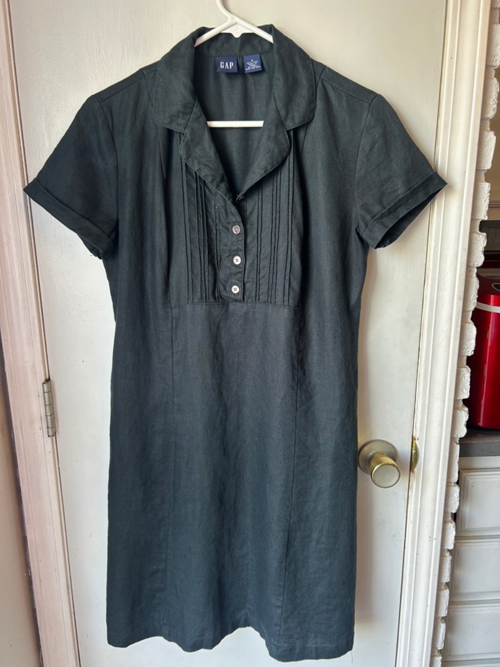 GAP Short Sleeve Midi Dress in Dark Charcoal